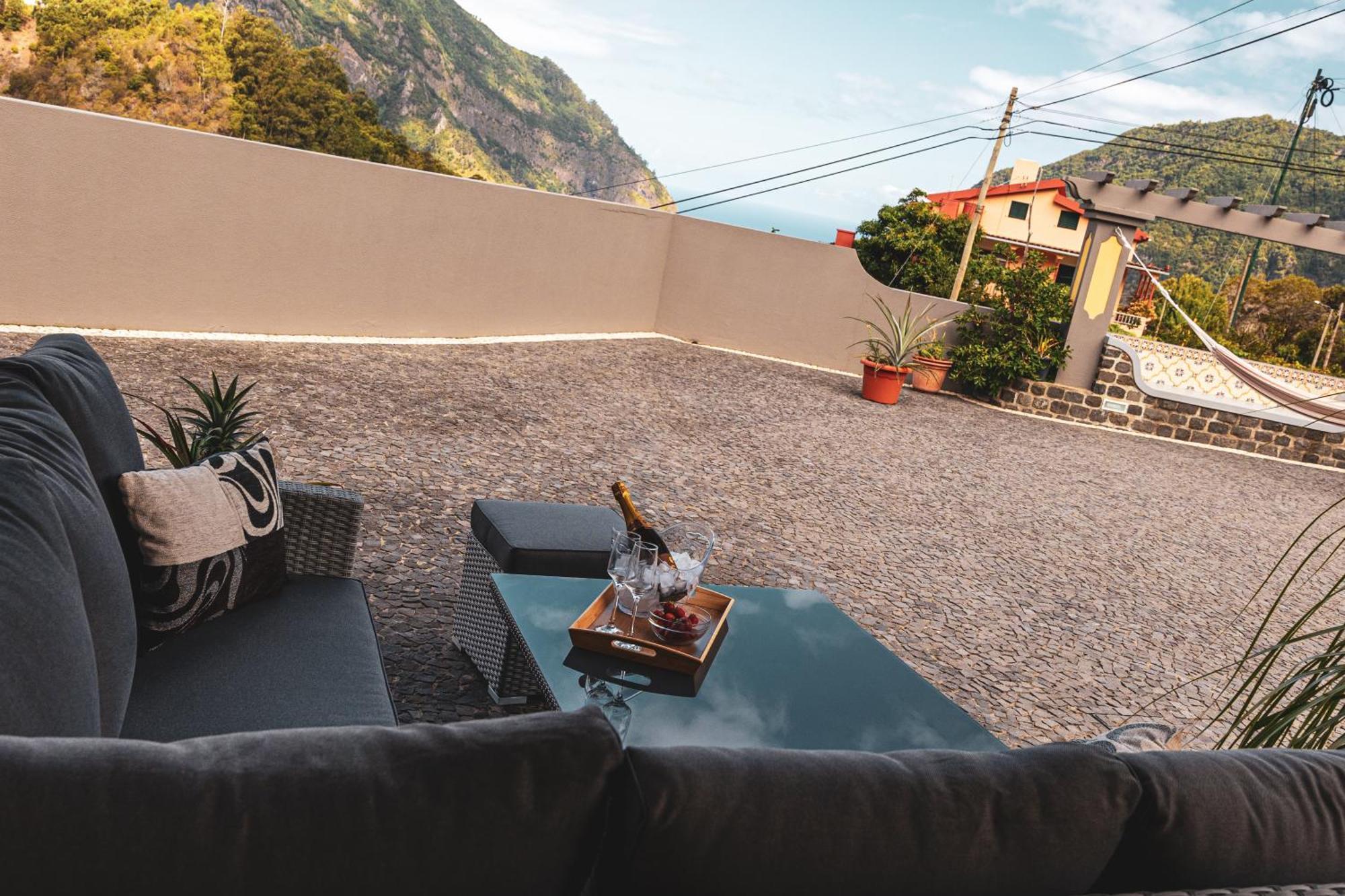 A Casa Da Mae Apartment Sao Vicente  Ngoại thất bức ảnh