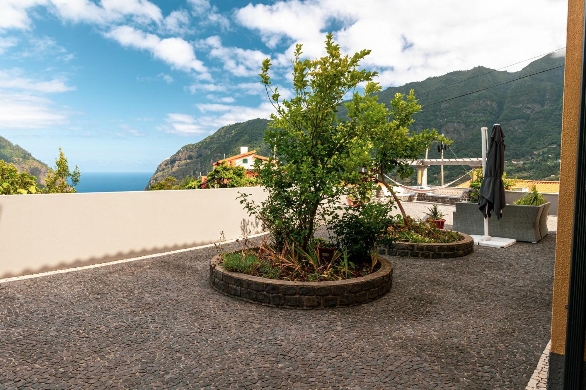 A Casa Da Mae Apartment Sao Vicente  Ngoại thất bức ảnh